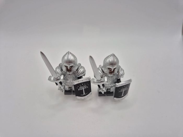 Figurines type lego 2 guerriers de minas tirith du gondor seigneur des anneaux / hobbit - photo numéro 6
