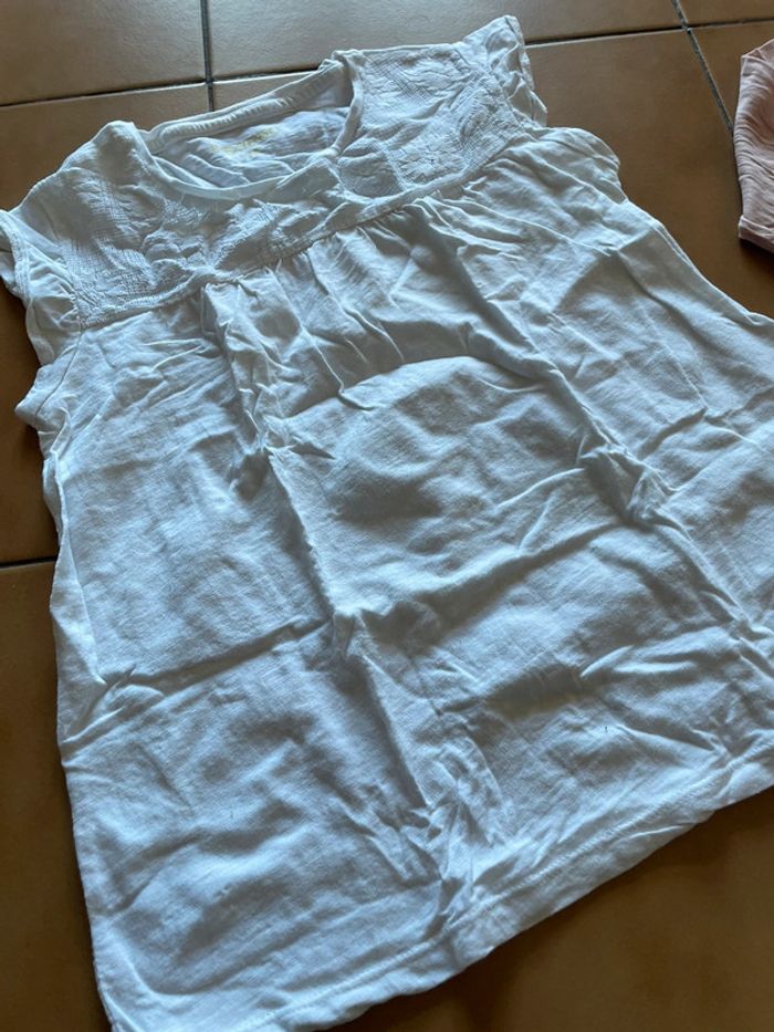 Lot t shirts fille 10 ans - photo numéro 2