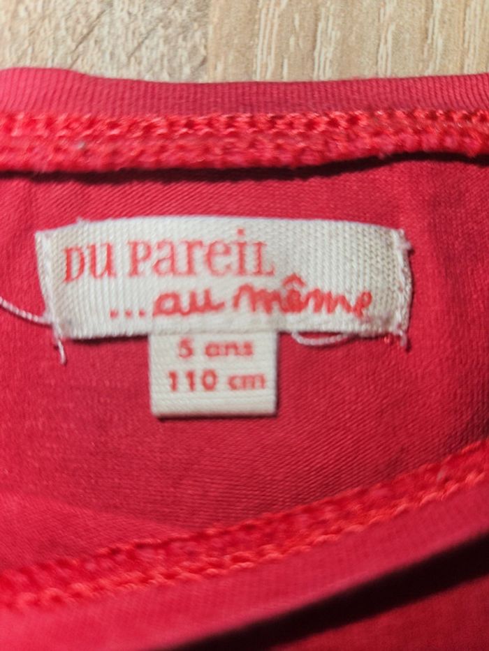 Tee-shirt rouge 5 ans - photo numéro 2