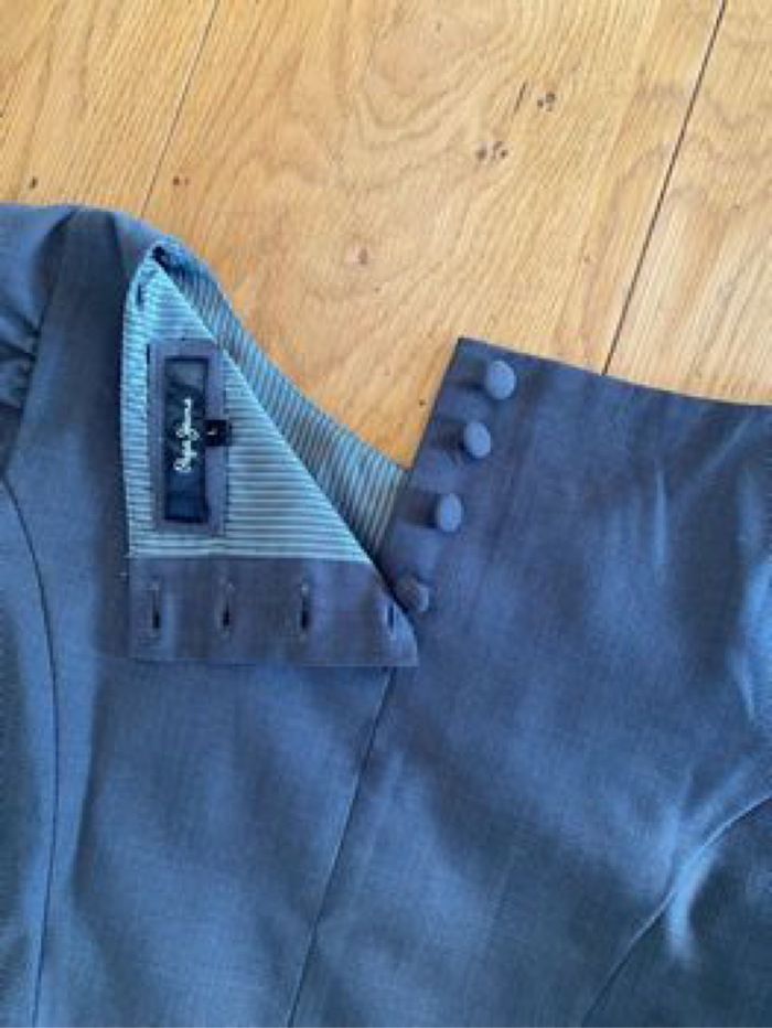 Robe cintrée taille L - photo numéro 6