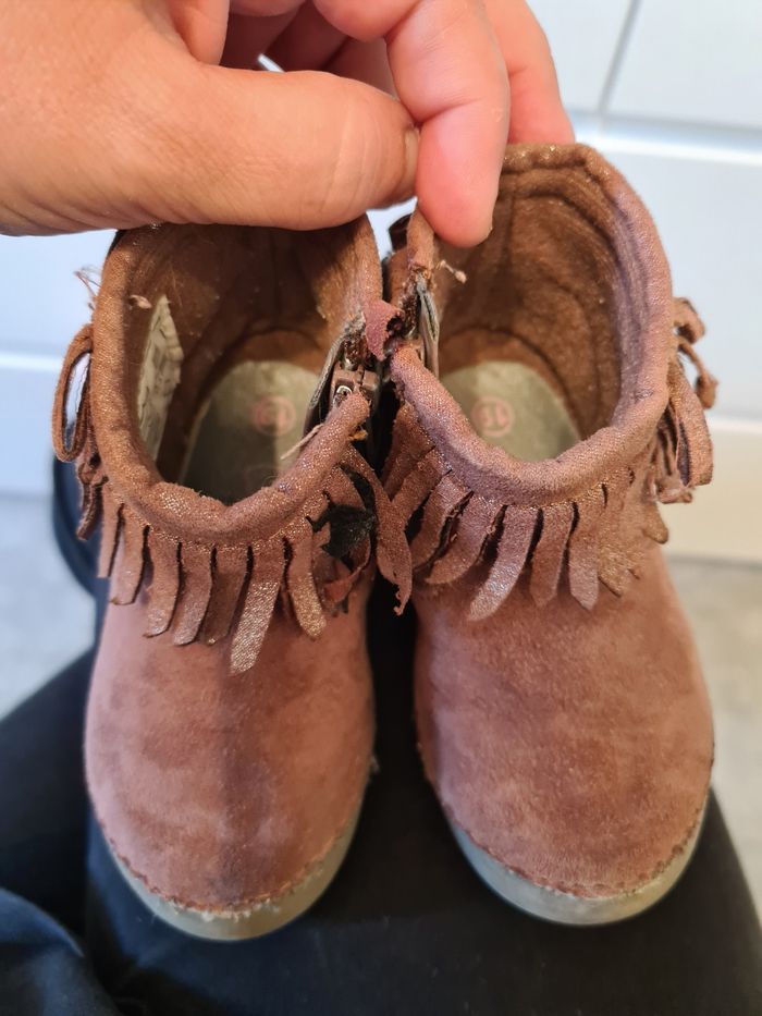 Lot 3 paires chaussures taille 19 - photo numéro 5