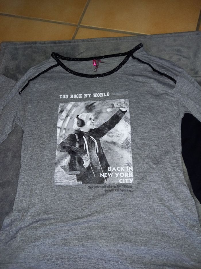 Lot 4 t-shirts 10 ans - photo numéro 5