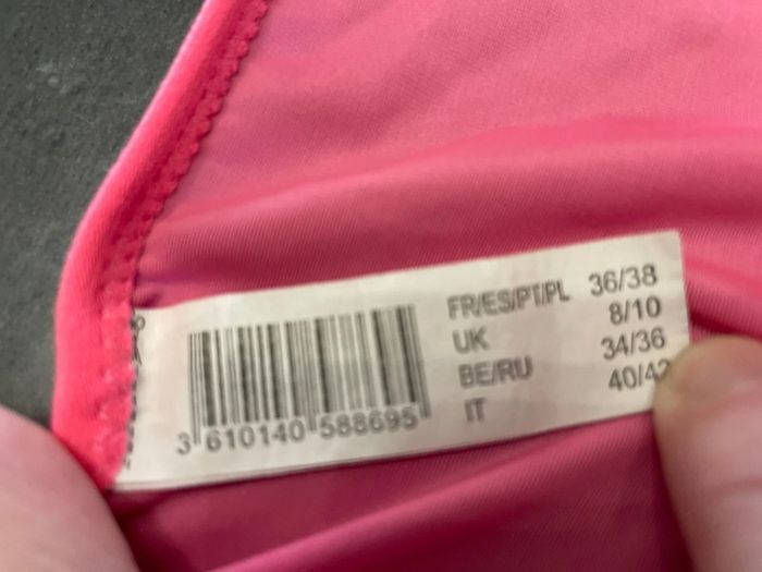 Maillot de bain rose 36/38 et 85B - photo numéro 3