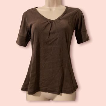 Tee shirt