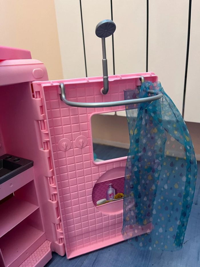 Camping car de rêve Barbie - photo numéro 10