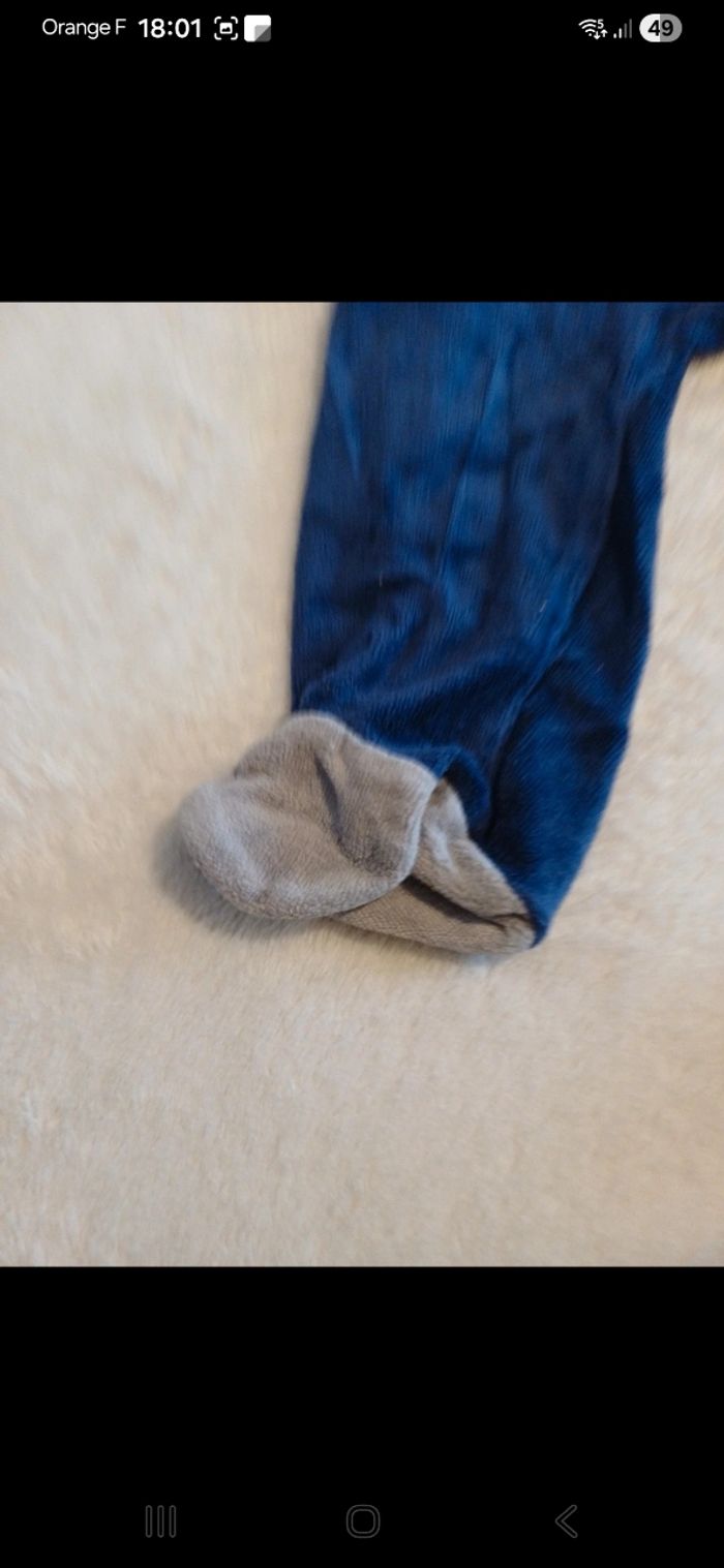 Pyjama bébé taille 9 mois - photo numéro 3