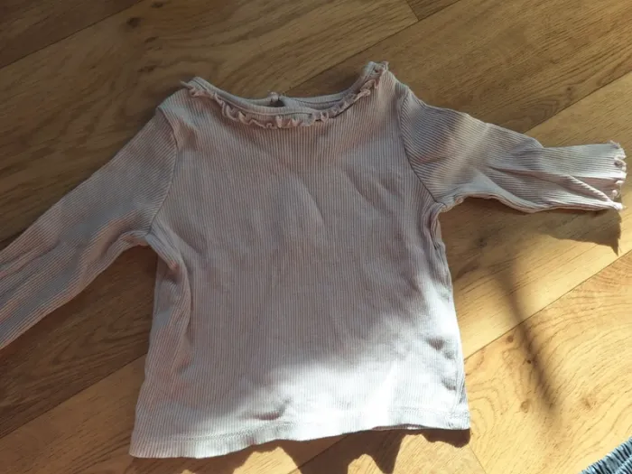 Ensemble t-shirt et pantalon en 6mois - photo numéro 2