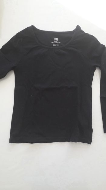 Tee shirt fille noir H et M 4 / 6 ans