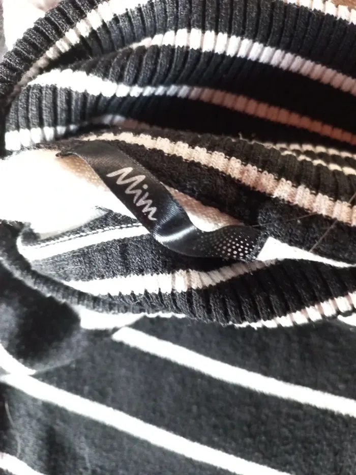 Pull rayé col roulé - photo numéro 3