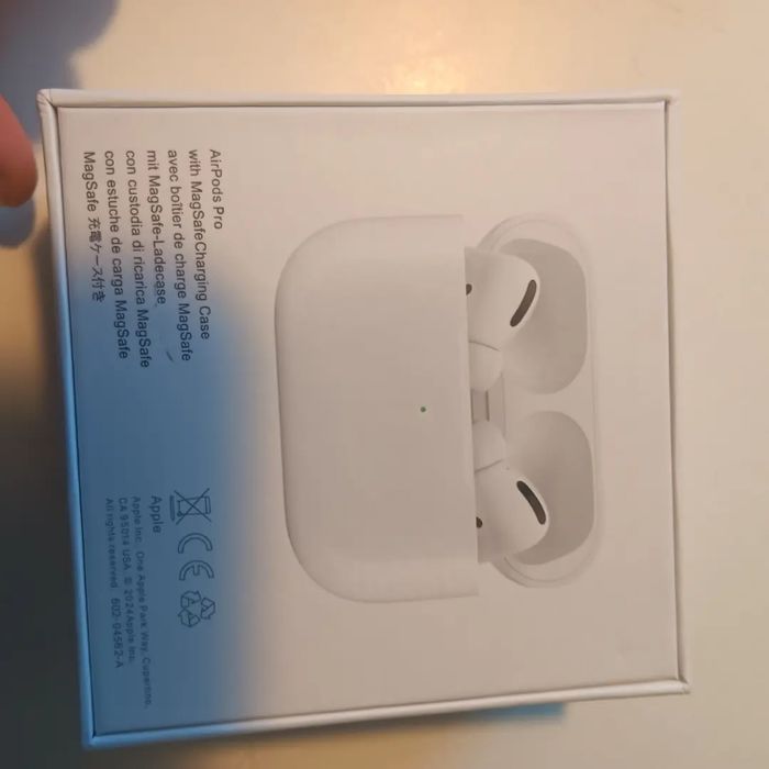 Airpods pro deuxième génération - photo numéro 3