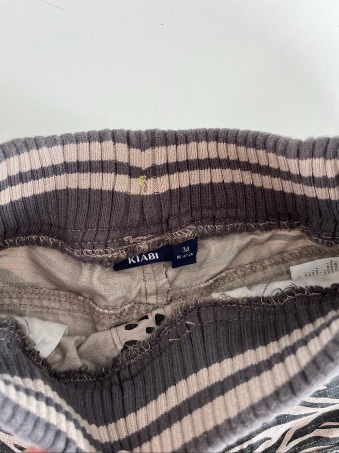 Short beige zébré 3 ans - photo numéro 2