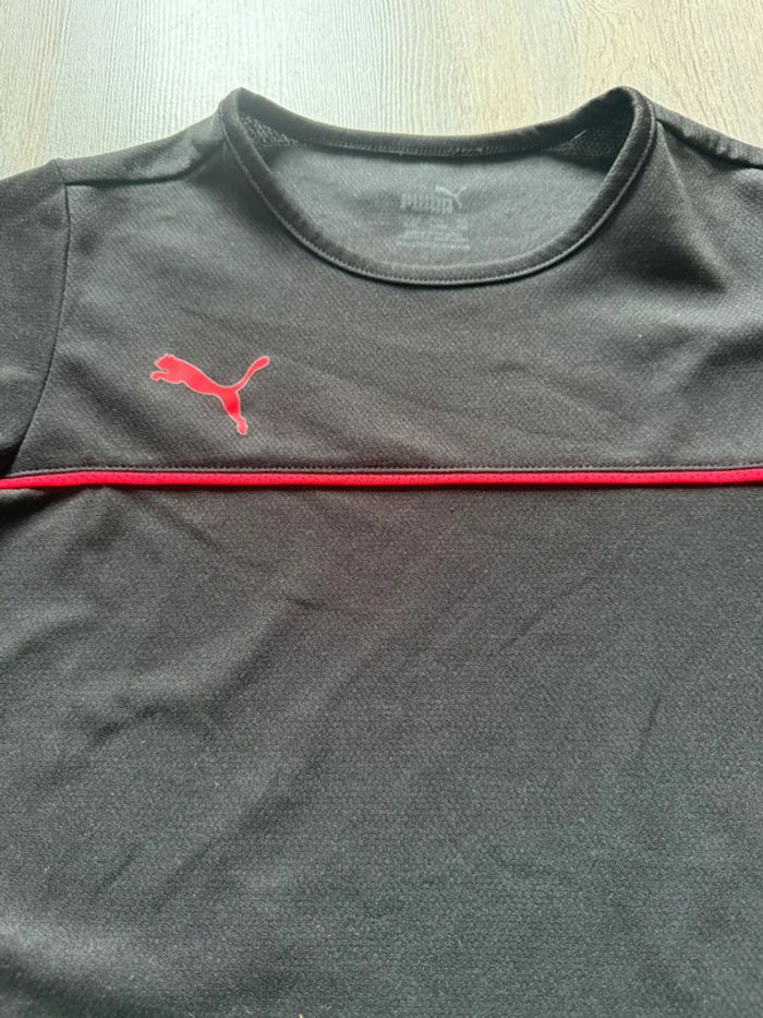 Teeshirt puma taille 9-10 ans 140 cm - photo numéro 2