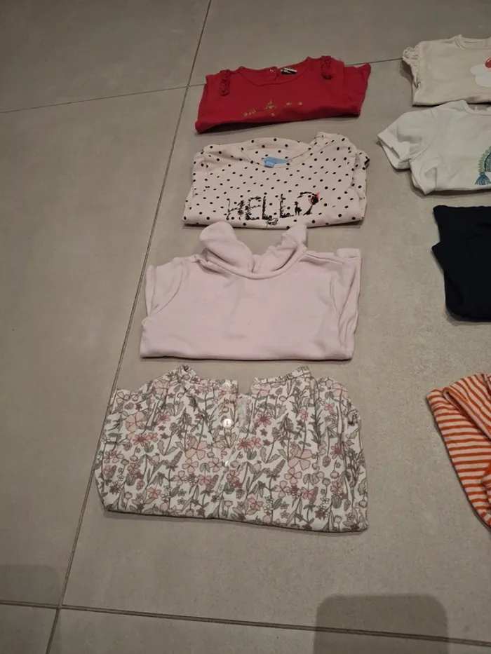 Lot de 14 tee shirts 12 mois fille - photo numéro 4