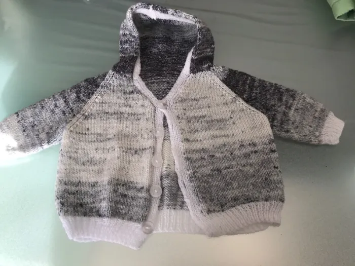 habits tricotés main 3/6 mois