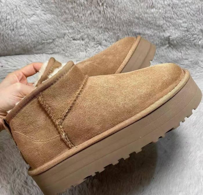 Uggs mini camel P38 - photo numéro 2