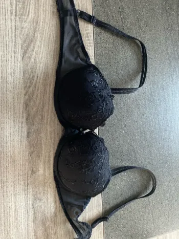 Soutien-gorge à coque   noire fantaisie