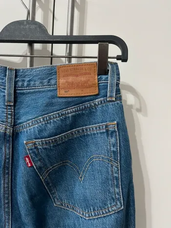 Jean Levi’s 501 bleu
