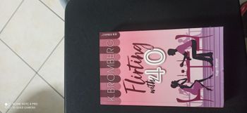Livre flirting with 40
