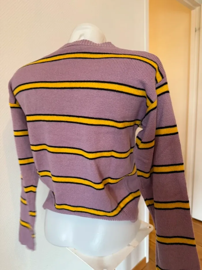Pull en très bon état Shein rose et jaune taille S - photo numéro 6