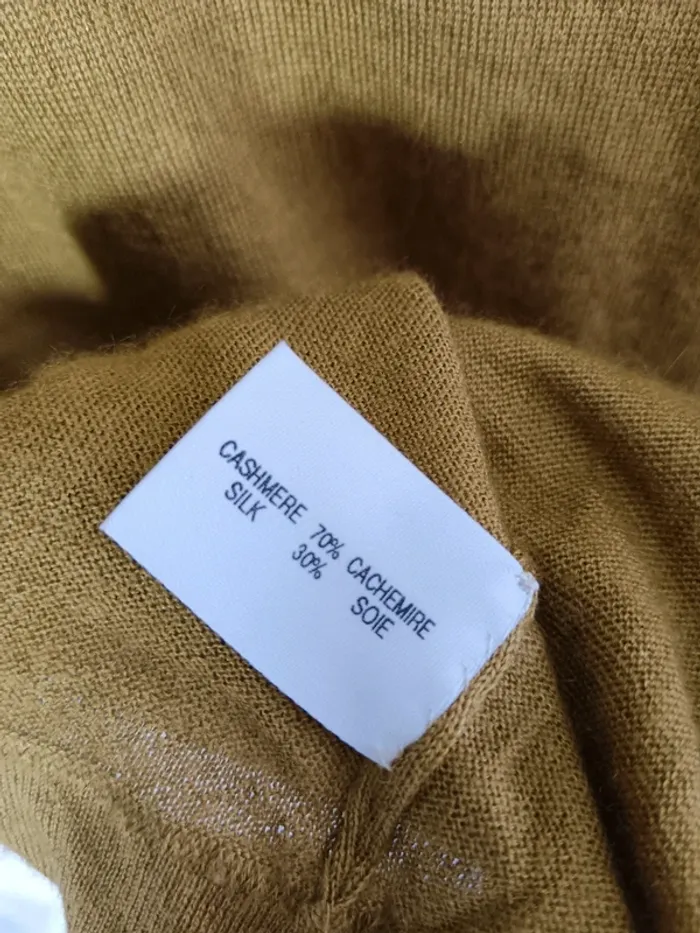 Yves Saint Laurent "Pull fi' vintage moutarde" t. 34/36 - photo numéro 7