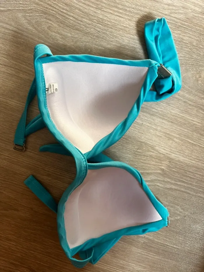 Haut de maillot de bain - photo numéro 2