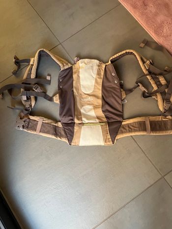 Porte bébé babymoov