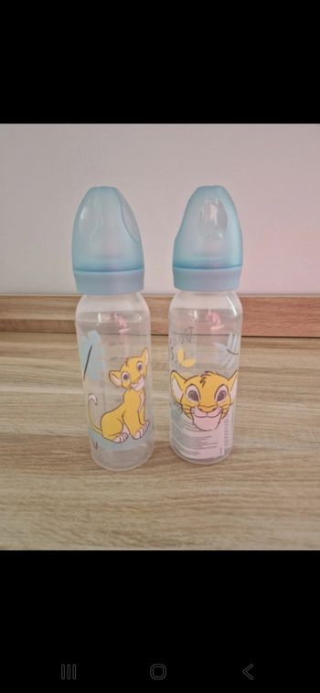 Lots 2 biberons simba disney neuf