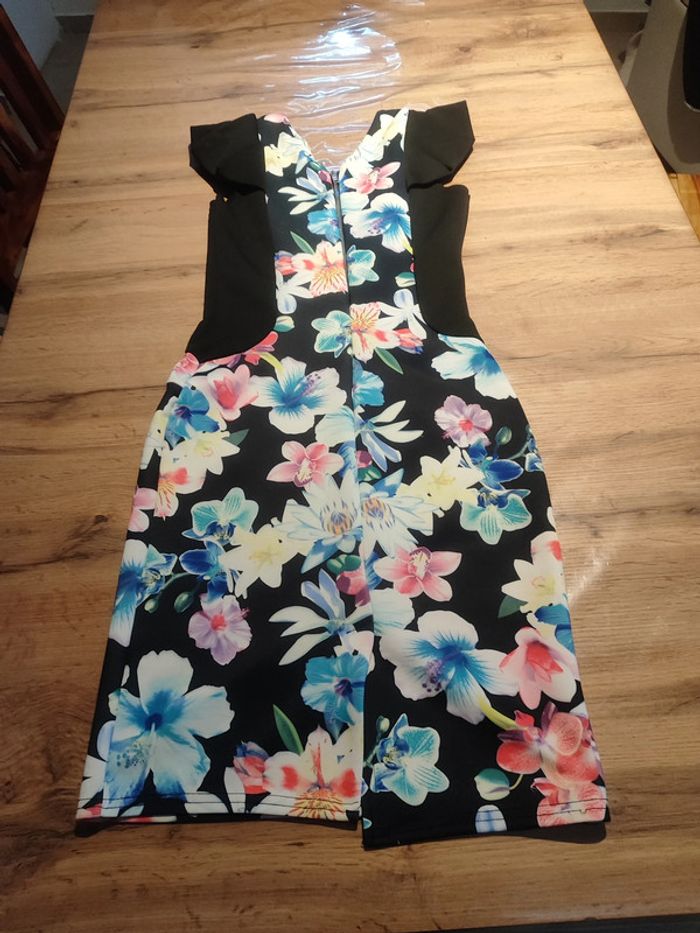 Robe Quiz Noire à Fleurs Colorées, Taille M - photo numéro 4
