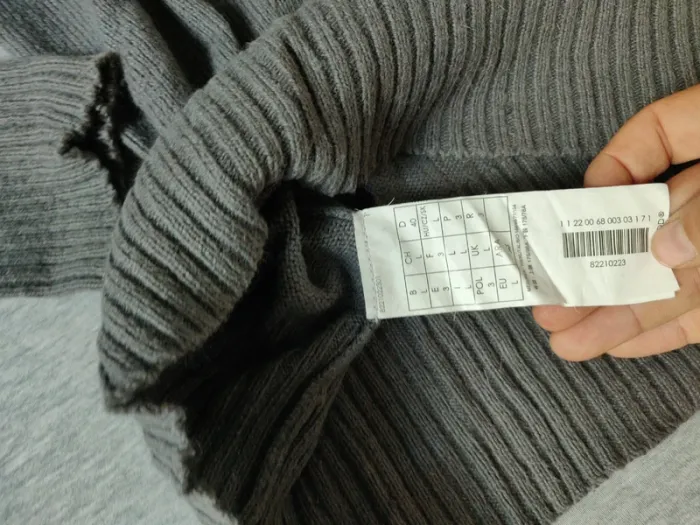 Pull col roulé gris - photo numéro 3