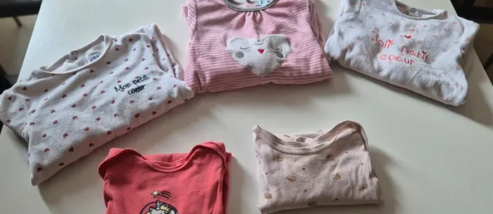 Lot vêtements filles
