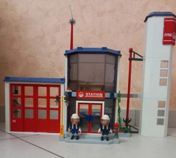 Caserne de pompiers Playmobil 4819