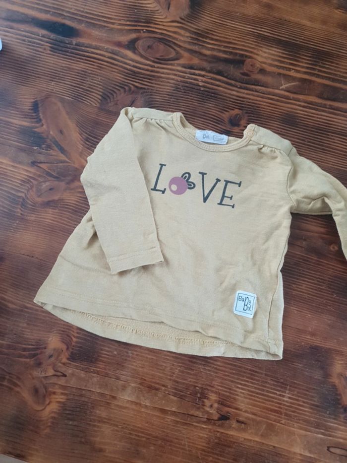 T-shrit taille 3 mois