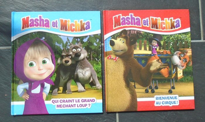 Lot de 2 livres "Masha et Michka"