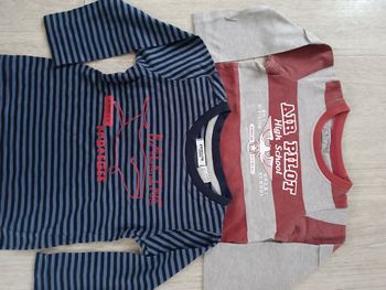 Lot t shirt 2 ans