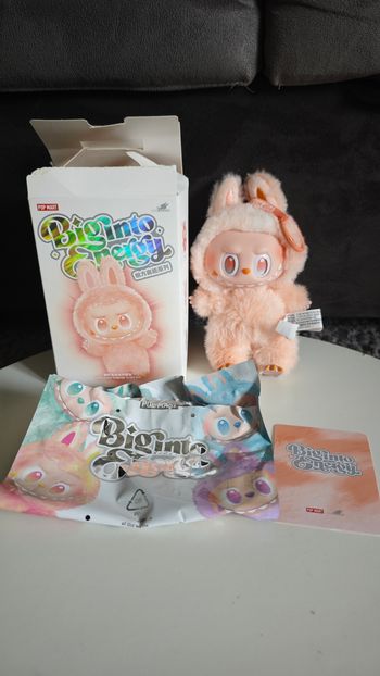 The Monster labubu big into energy happiness pop mart