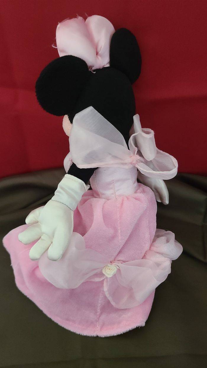 Doudou peluche MINNIE - Robe de mariée Rose - 28 cm - Disneyland Paris Disney - photo numéro 6