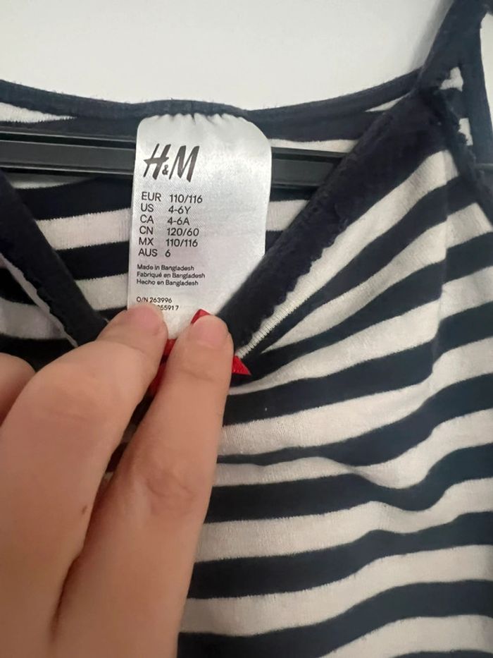 Tee shirt 6 ans - photo numéro 3