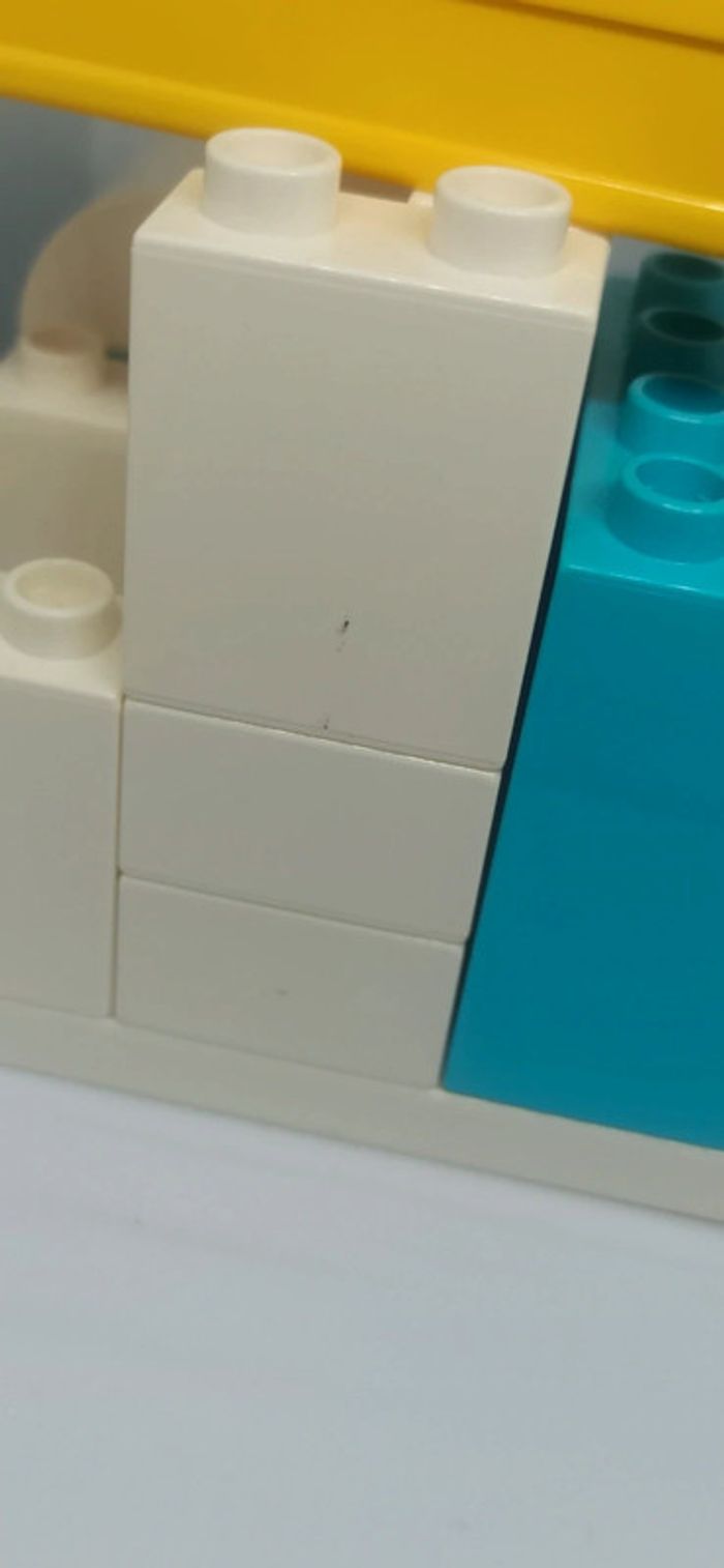 Décor paysage de neige avec luge et enfant lego duplo - photo numéro 8