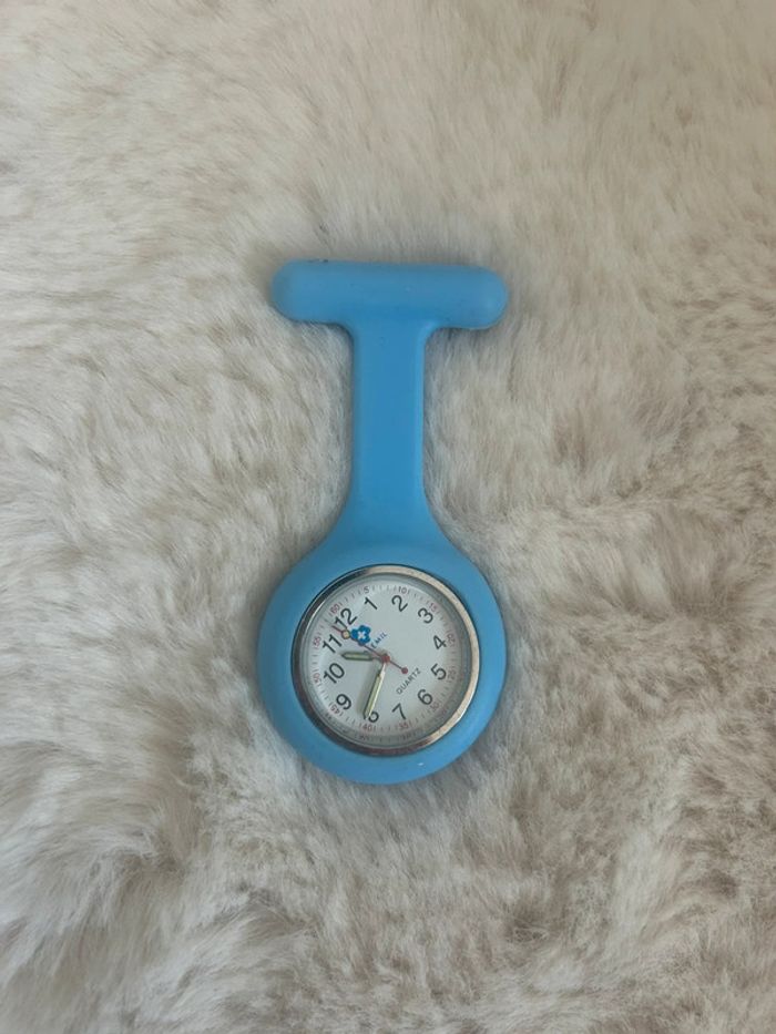 Montre infirmière