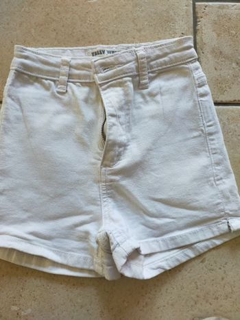 Short jean