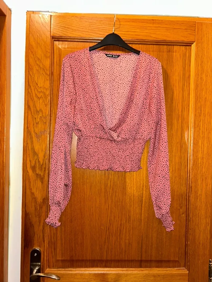 Blouse rose à motif