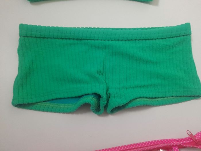Superbe maillot de bain fille banana moon en 8ans - photo numéro 3