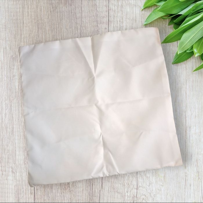 Housse de coussin la Belle et la bête princesses Disney - photo numéro 3