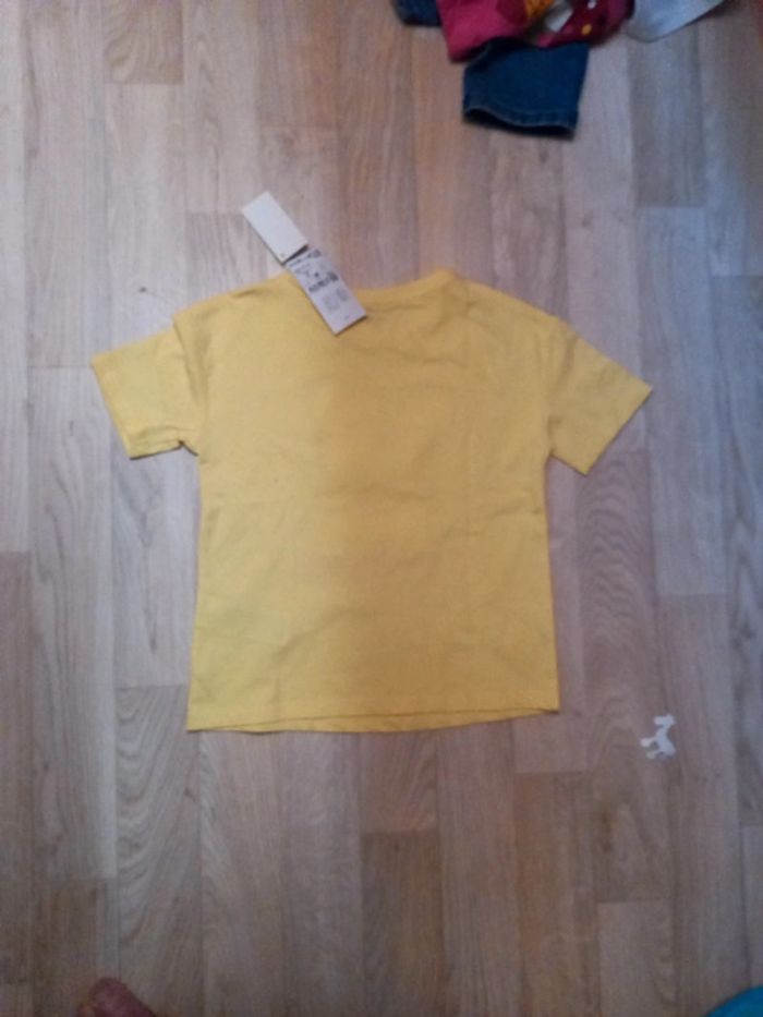 Tee-shirt neuf - photo numéro 8