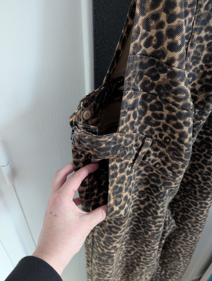 Salopette léopard kiabi taille 40 - photo numéro 5