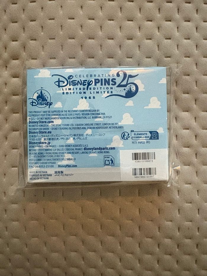 🎉Pin's Disney Toy Story - Edition Limitée 25e Anniversaire / 30 Years & Beyond🎉 - photo numéro 2