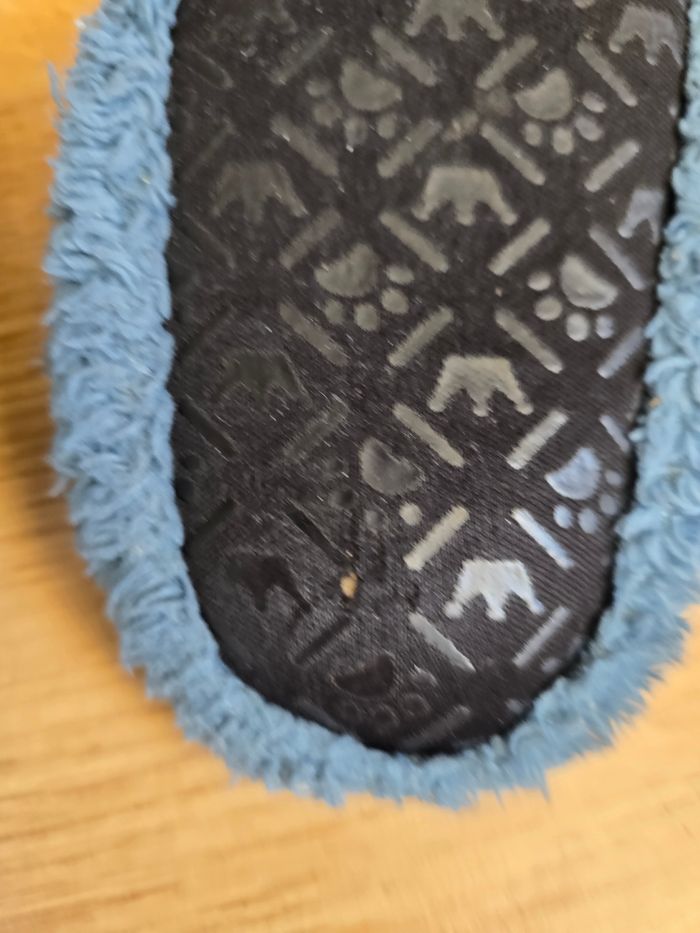 Vêtement Bébé - Chausson - 1 an - photo numéro 4