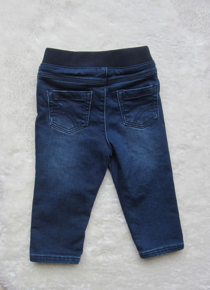 Jeans neuf 12 mois - photo numéro 3