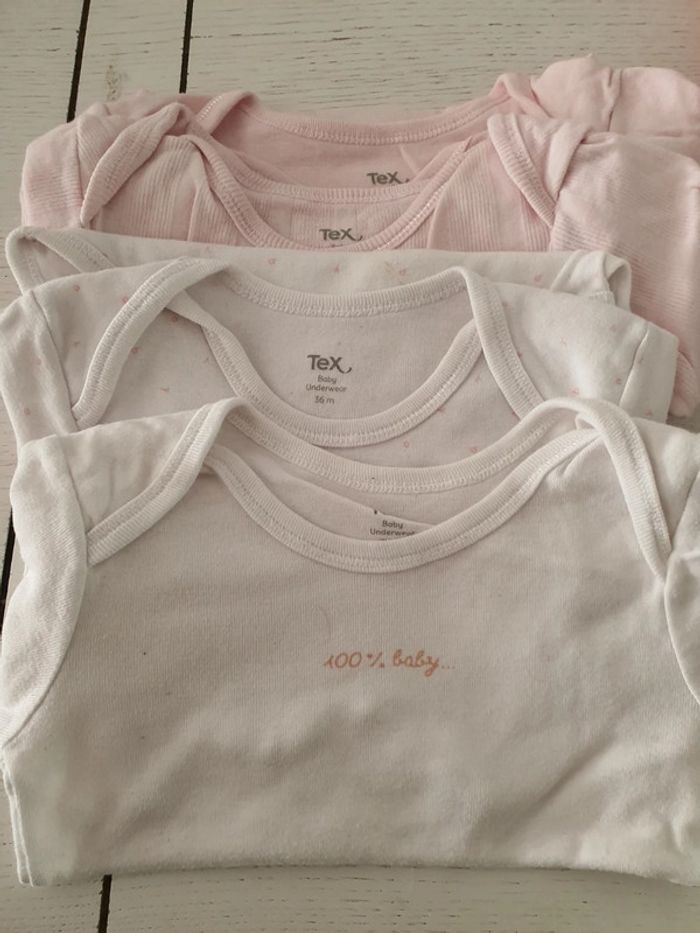 4 bodies 3 ans manches courtes