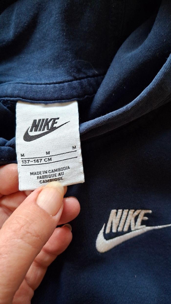 Pull capuche Nike enfant 10-11 ans - photo numéro 4